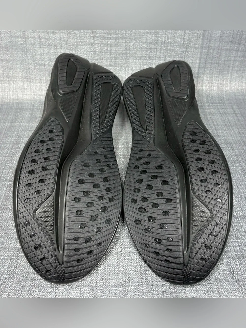 Hoka Men’s Mach 7 Running Sneakers Black/Black Size 10.5 - Picture 6 of 7